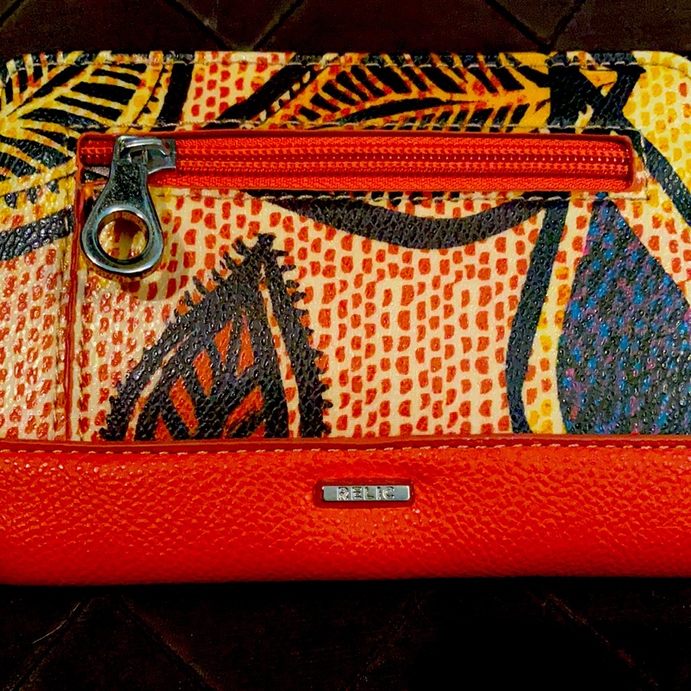 Medium size wallet